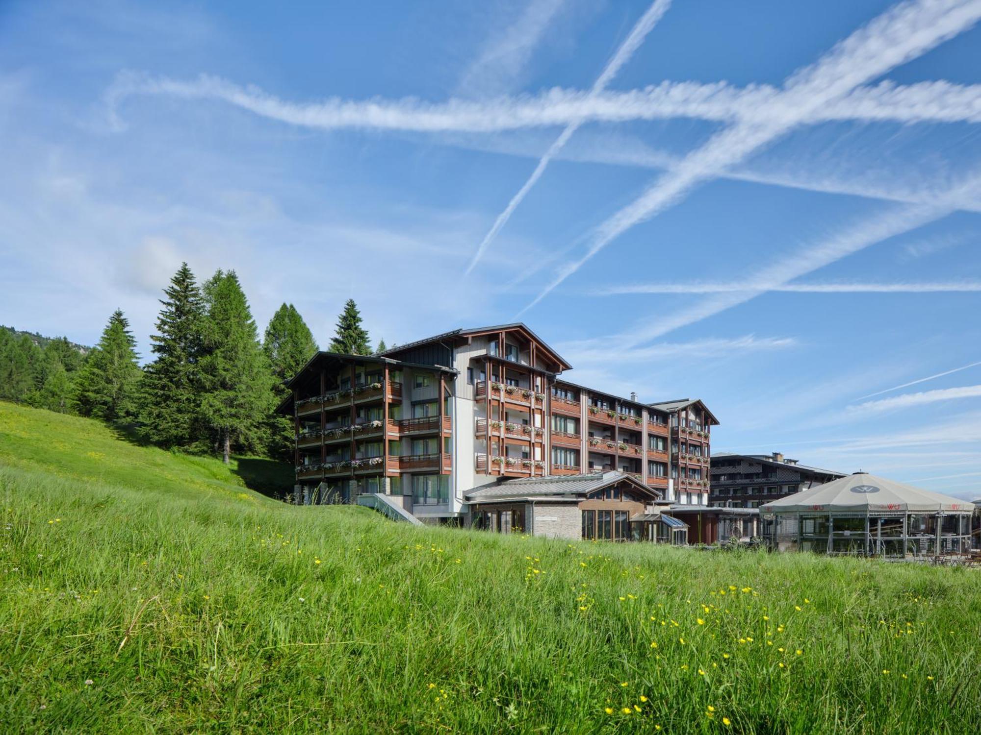 Hotel Wulfenia 4S - Adults Only Sonnenalpe Nassfeld Εξωτερικό φωτογραφία